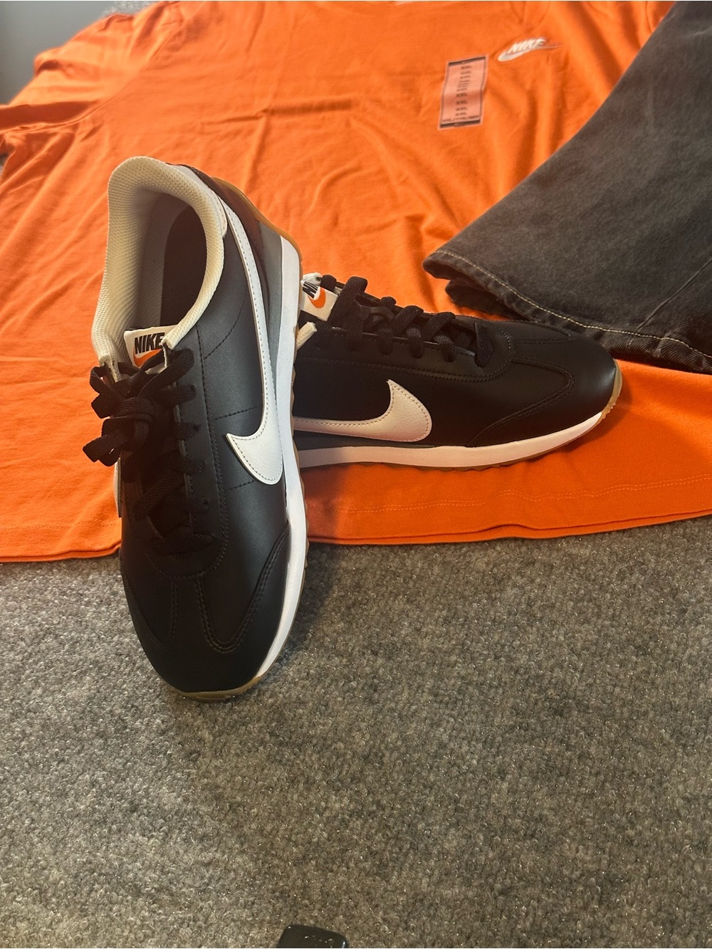 Nike Women’s Black and White Pacific Sneaker